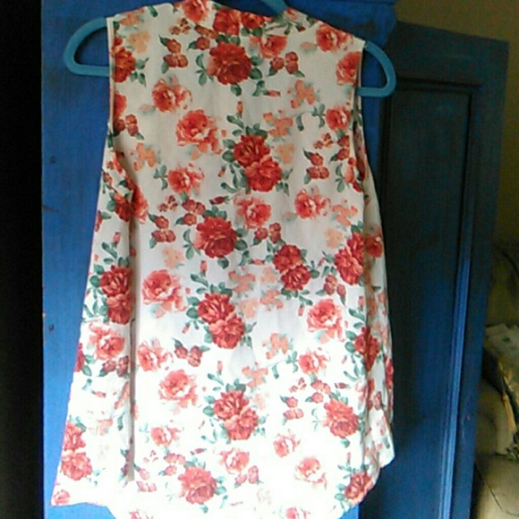 Maternity Blouse - Picture 4 of 4